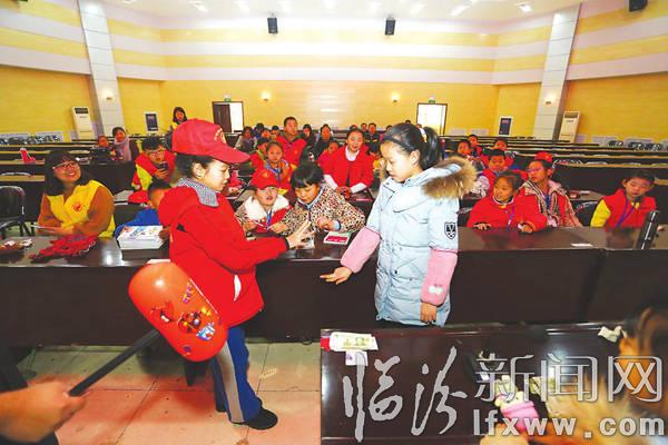 临汾晚报小记者:新年第一“拍”