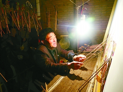 在充满希望和信心的村庄里