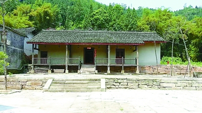 在充满希望和信心的村庄里