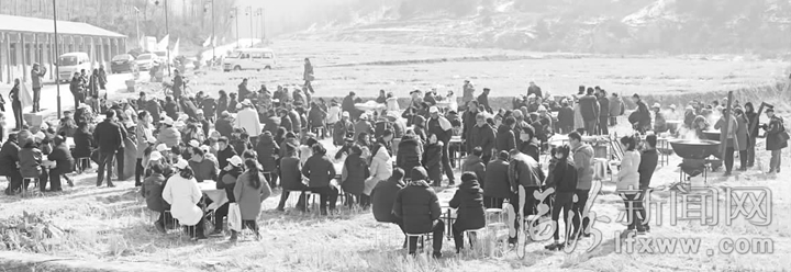 安泽车道村举办首届“车道杯”农民手机摄影大赛