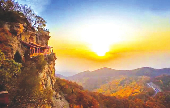 吉县人祖山: 旖旎风光中三种文化并存2011年