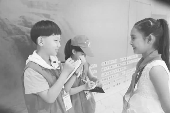 临汾:小小少年奏响美丽家园交响曲