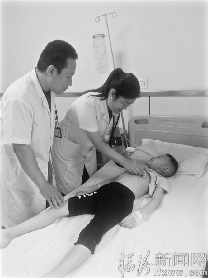 临汾:专家支招 守住四条红线预防手足口病