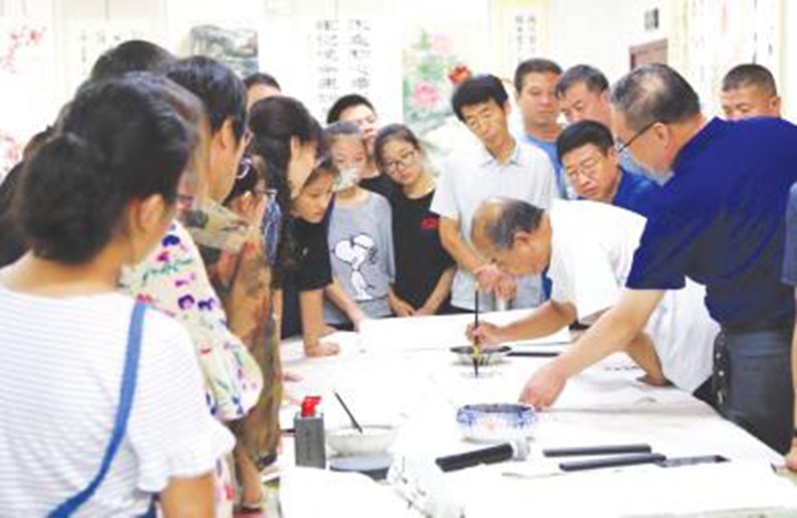 临汾:书法名家来授课 公益讲座受欢迎