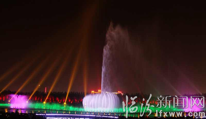 临汾汾河公园水景喷泉 一道美轮美奂的视听盛宴