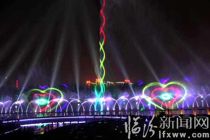 临汾汾河公园水景喷泉 一道美轮美奂的视听盛宴