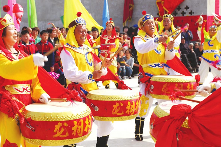 尧都区金殿镇峪口村首届农民文化节开幕啦