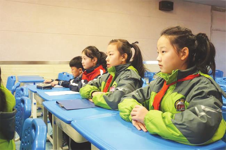 临汾东关小学:请和我们一起呼唤蓝天