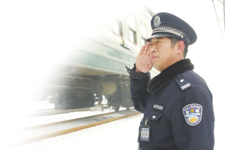 临汾铁路公安:时代变迁 不改爱民本色