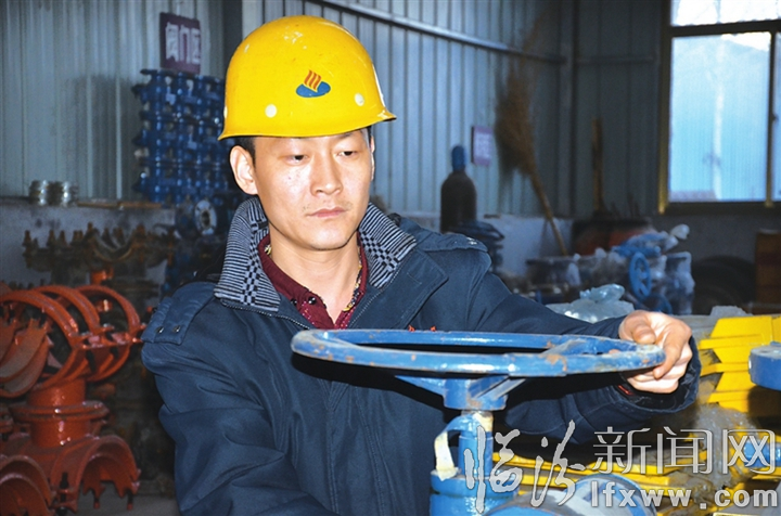 临汾李建亮:十年抢修岗 燃气护航人