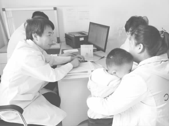 临汾:“成长天使”给患儿带来福音