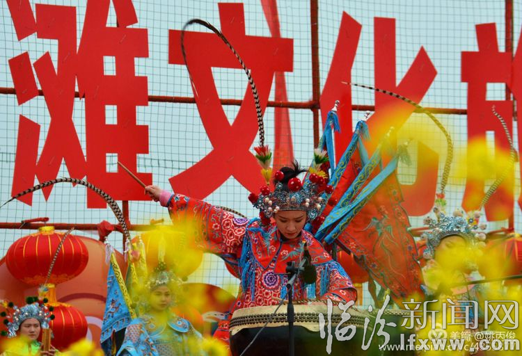 曲沃县第四届太子滩文化艺术节隆重开幕