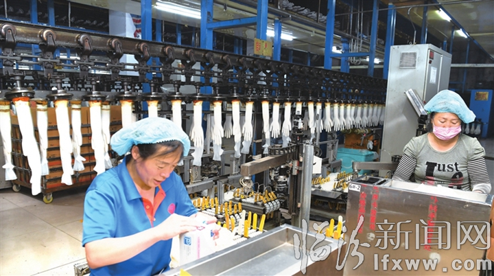 山西鸿晋:推进贫困劳动力转移就业