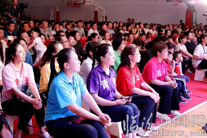 临汾一中校长张杨管在2019届高三学生毕业典礼暨高考壮行晚会上的讲话