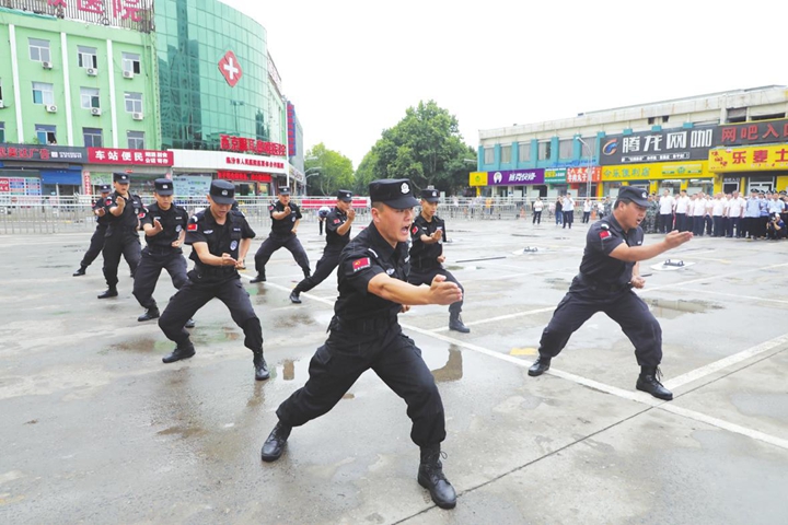 临汾:共建共享平安铁路宣传如火如荼