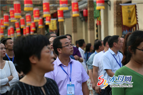 招远淘金小镇打造“绿色康养+文化旅游”新产业形态赢得总编赞誉