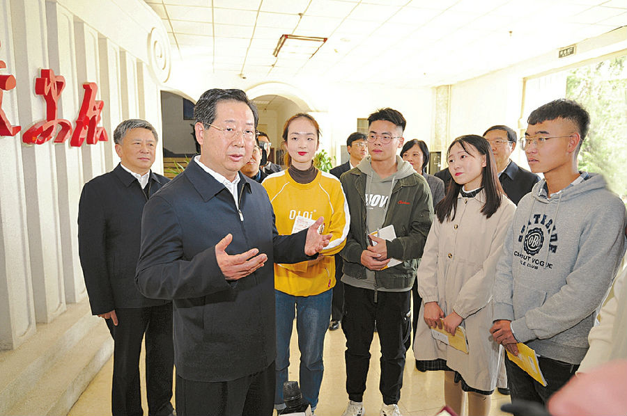学习贯彻党的十九届四中全会精神中央宣讲团在山西宣讲
