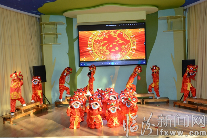 乡宁新城区幼儿园举办“和美团圆,和乐同庆”元旦同乐会