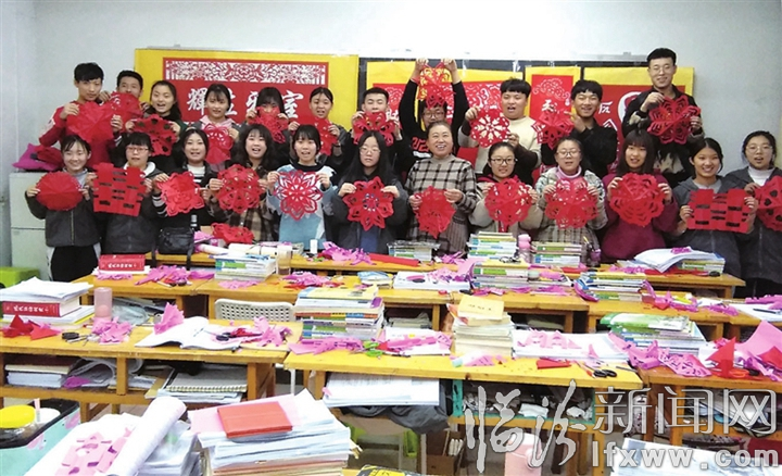 临汾并丽艺通职业技术学校“非遗”课扫描