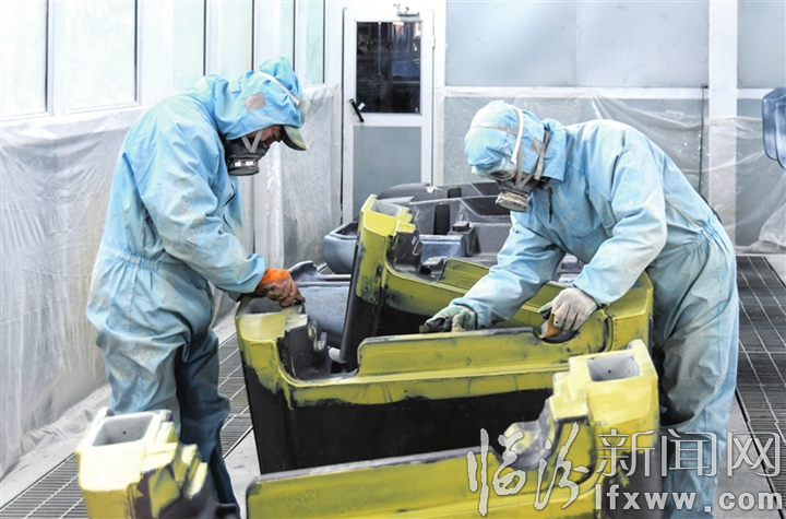 临汾:同心战“疫” 全力复产