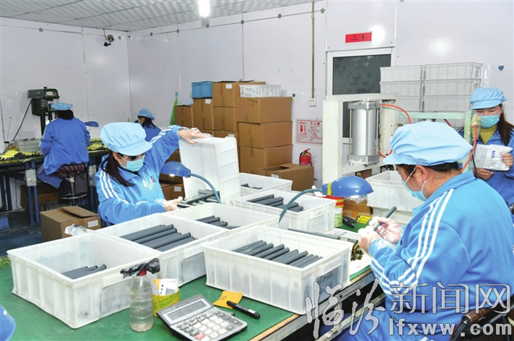 临汾:同心战“疫” 全力复产