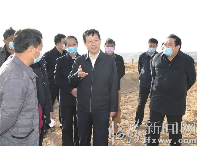 董一兵在汾西县开展脱贫攻坚挂牌督战