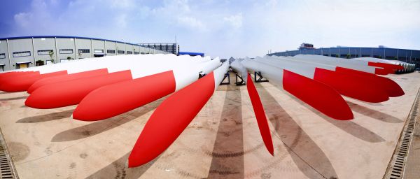 图为株洲所生产的风电叶片