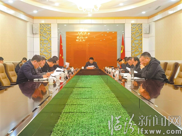 lfrb1209006_001_01_s (1).jpg