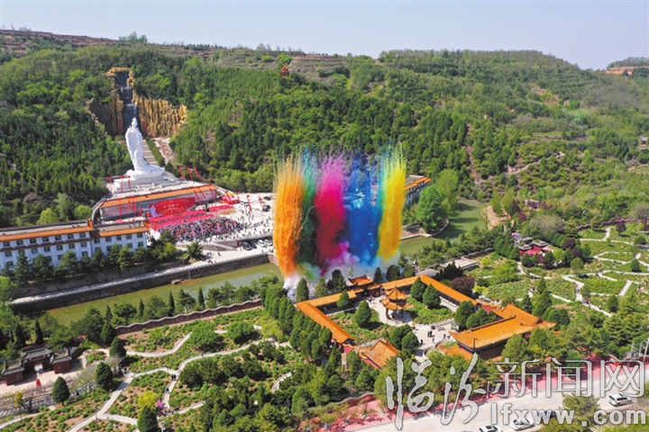 促进消费 第三产业实现新增长.jpg