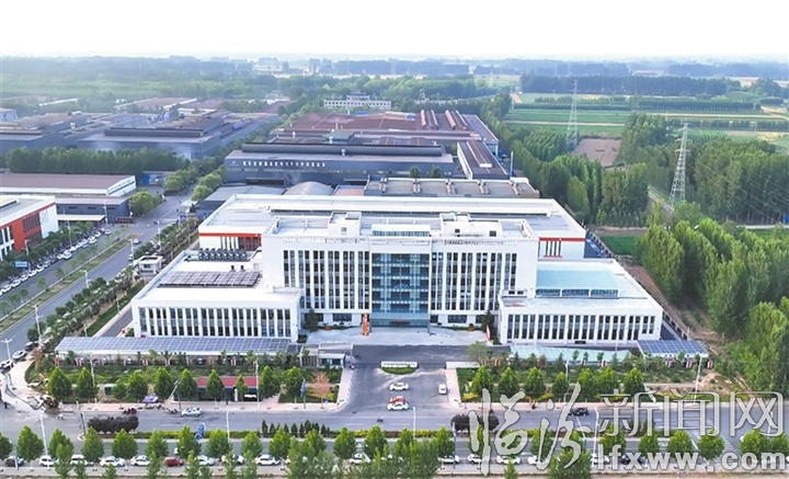 临汾开发区智能制造服务中心全景.jpg