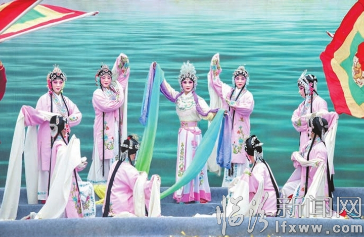 “天下第一牡丹 九景畅游古县”文艺演出.jpg