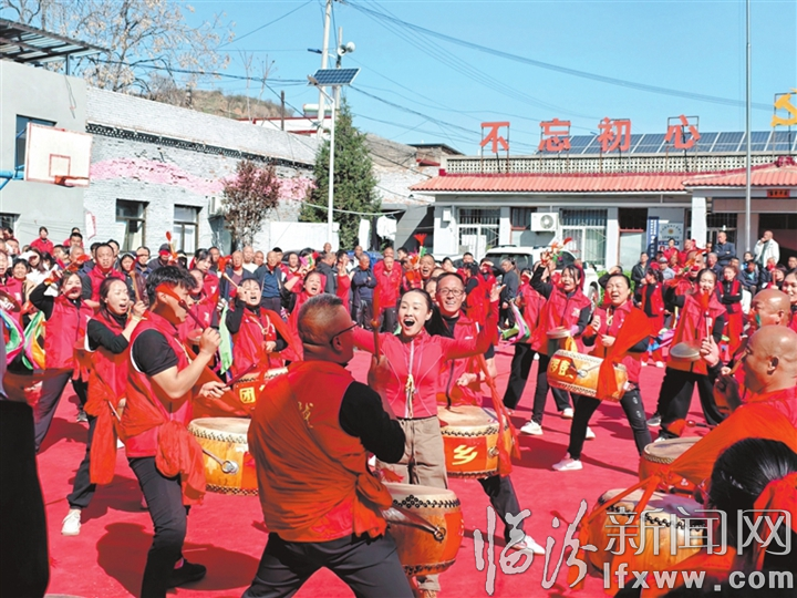 lfrb0411004_006_01_s (1).jpg