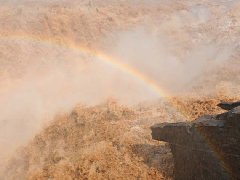 壮观的壶口瀑布（5张）