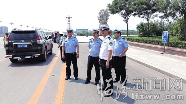 临汾交警查违法除隐患降事故保安全