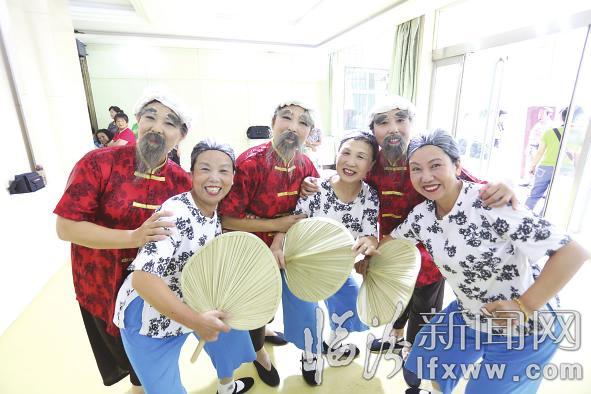 临汾市老干部活动中心载歌载舞迎七一