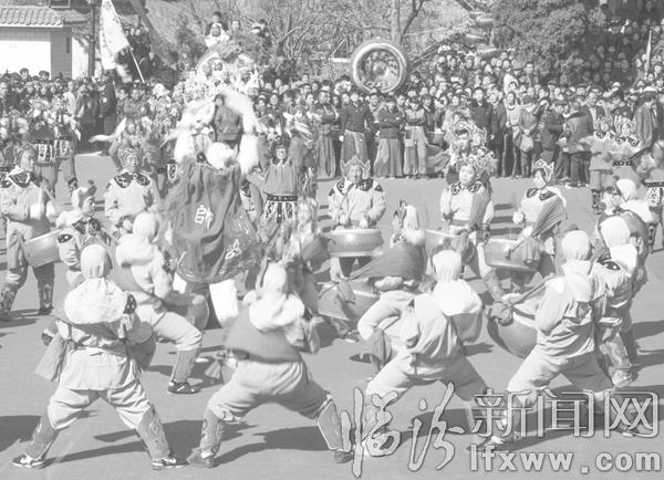 中国最早都城——陶寺“二月二”社火表演光彩夺目
