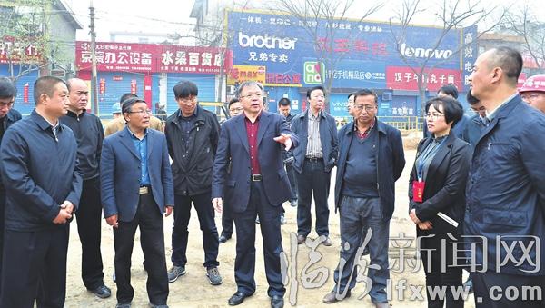 岳普煜:打好攻坚战 掀起新高潮