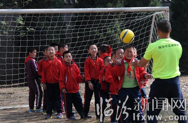 头球练习.jpg