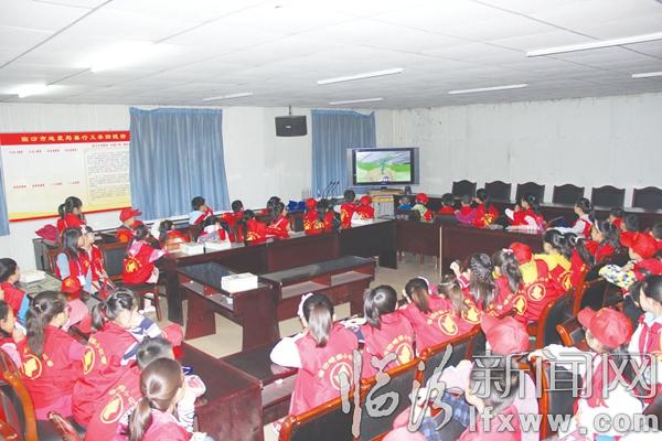 观看防震动画电影