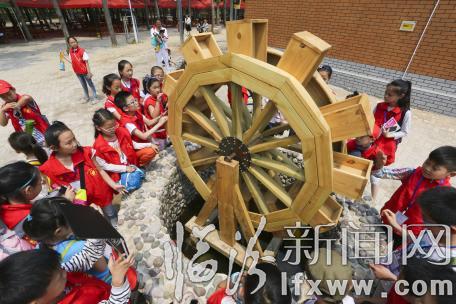 临汾晚报小记者畅游“普罗旺斯”