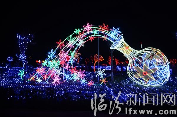 曲沃首届太子湖国际梦幻灯光节开幕