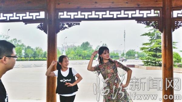 临汾靳蕾:大一女孩为何连获大奖