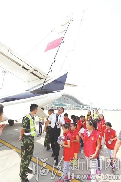 临汾小记者:种下“蒲公英” 放飞航天梦