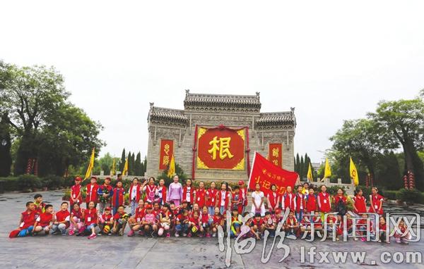 “穿越”古今 临汾小记者探寻历史足迹