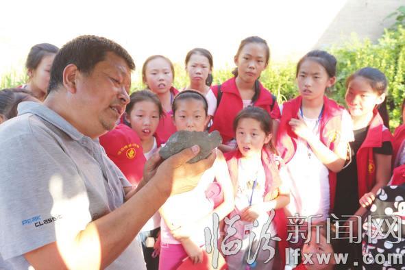 临汾小记者:上名山攀高峰 进丁村赏民俗