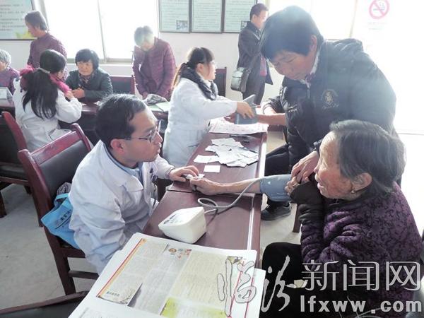 临汾市扶贫办党员干部走村入户 实施精准扶贫脱贫