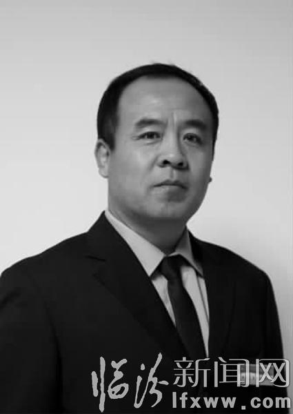 临汾市行政审批大厅王政:始终保持军人的作风