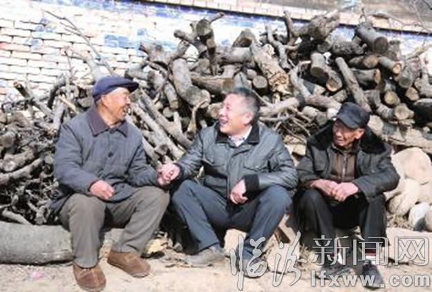 临汾杜凯群:坪城村的“及时雨”