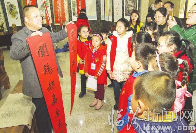 临汾晚报小记者徜徉艺术海洋