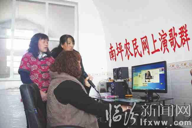 吉县:“互联网+”让脱贫农民的精神富起来